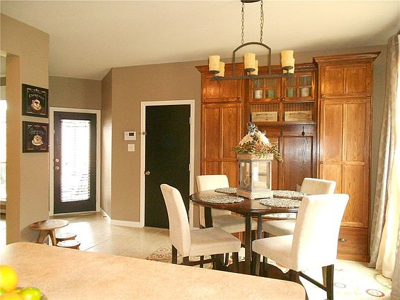 2nd image of 7709 Westover Dr