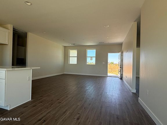4th image of 21600 Hacienda Blvd
