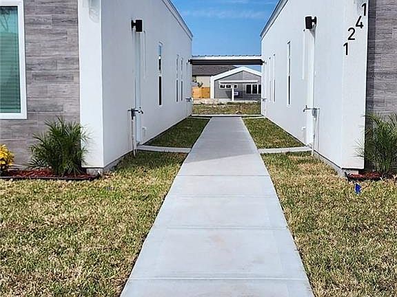 3rd image of 1421 E Hibiscus Ave #3