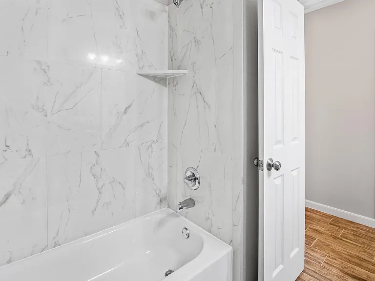 4649 Carmen St #A — Photo 16