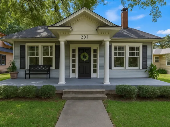 201 Pecan St, Terrell, TX 75160
