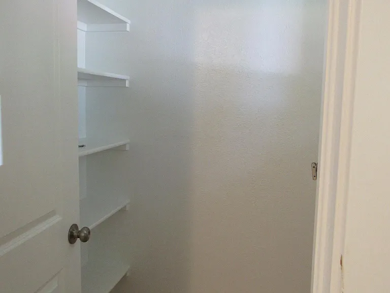 1111 Judson St — Photo 15