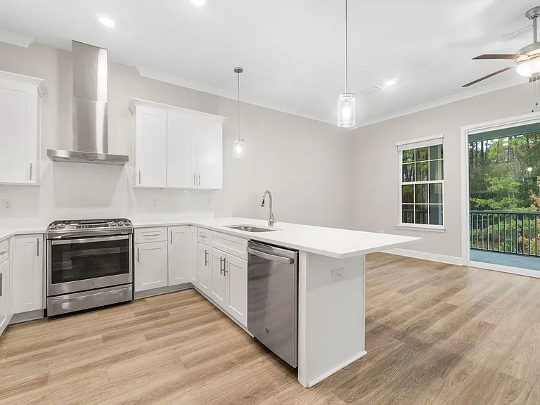 38 Kara Lake Dr — Photo 13