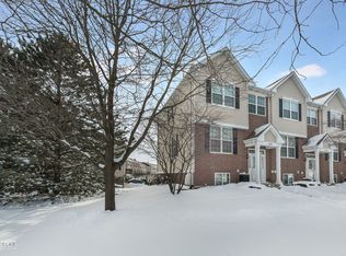 1349 W Alder Creek Dr, Romeoville, IL 60446