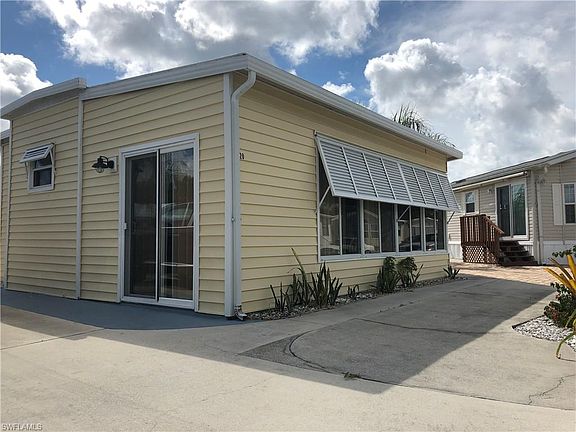 3rd image of 20 Limetree Park Dr