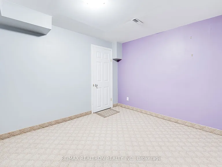 1 Harrison Ct — Photo 25