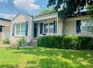 1733 NW 63rd St, Nichols Hills, OK 73116