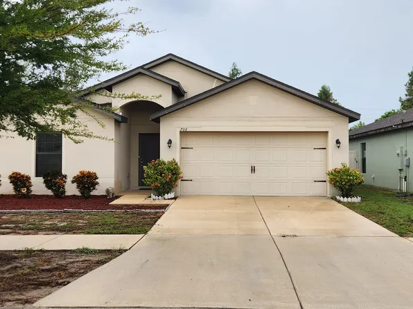 706 Chatham Walk Dr, Ruskin, FL 33570