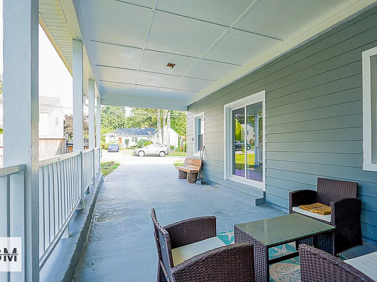 9615 51st Pl — Photo 3