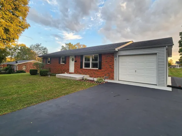 207 Circle Dr, Albany, KY 42602