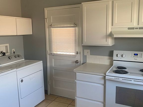 5th image of 111 Valentine Ln