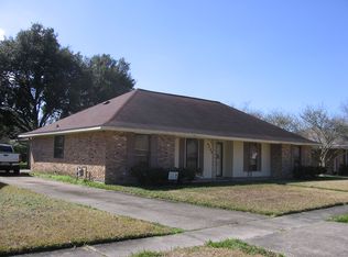9738 Olympic Ave, Baton Rouge, LA 70814