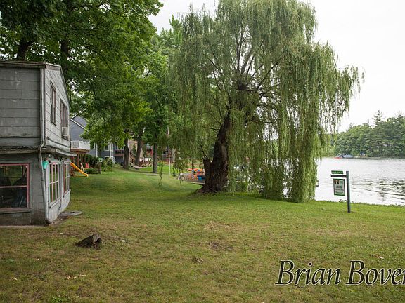 5th image of 8740 Brower Lake Dr NE