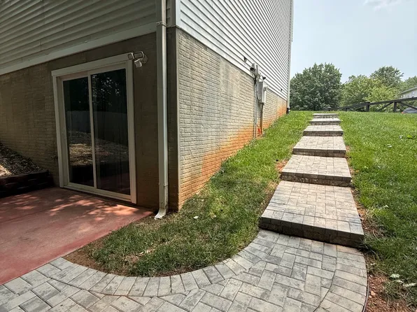 (undisclosed Address), Woodbridge, VA 22193