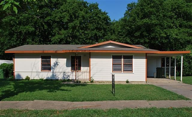 1st image of 2049 Brookhollow Dr
