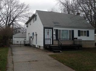 15555 Evergreen Ave, Eastpointe, MI 48021