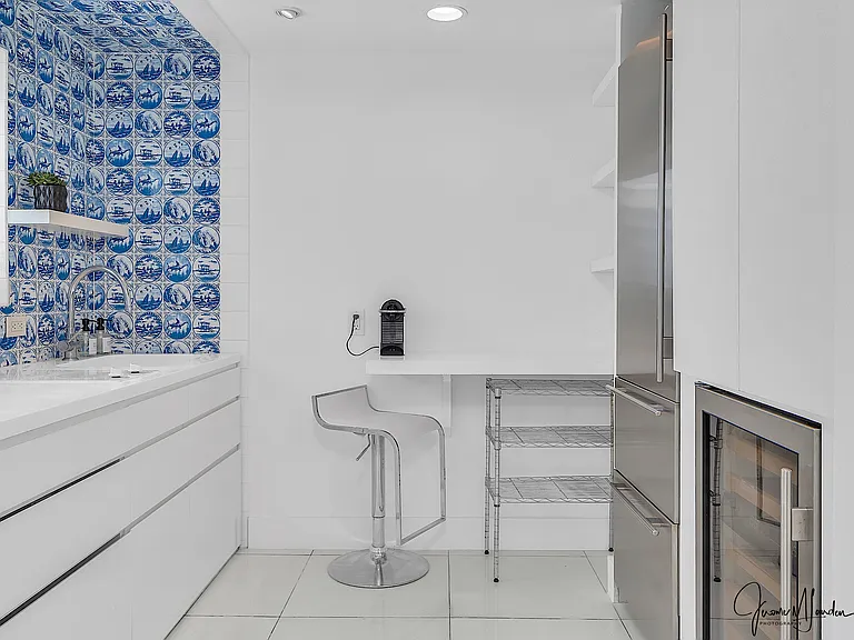 1100 West Ave #1102 — Photo 34