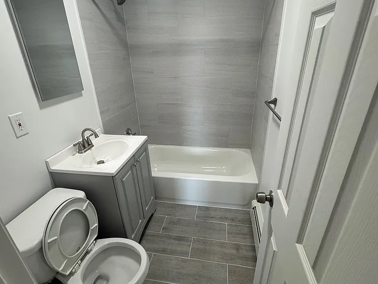 refurbished bath 5C