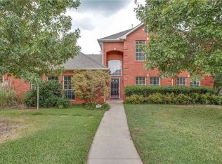 1024 Heath Cir, Cedar Hill, TX 75104