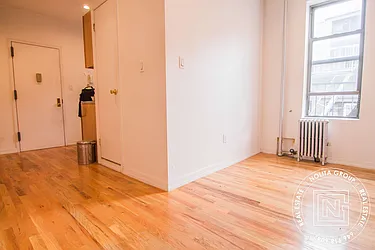 Rented by Nolita Group
