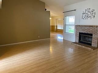 4th image of 5716 N Cleo Ave
