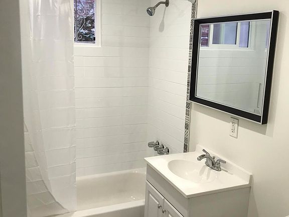 3rd image of 401 Union Dr #5