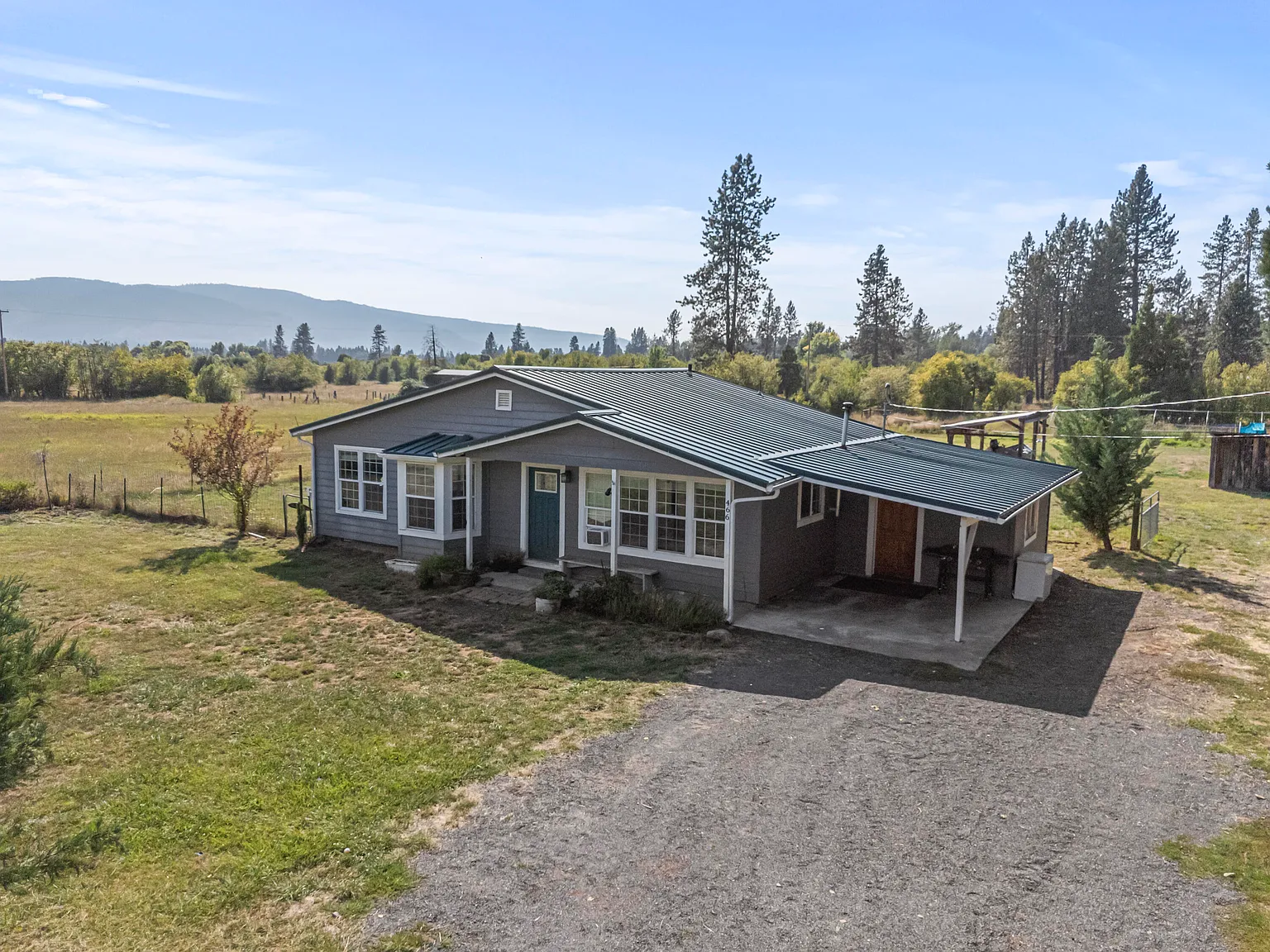 466 Goode Ln photo 1
