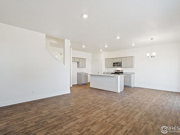 2nd image of 4868 Lynxes Way