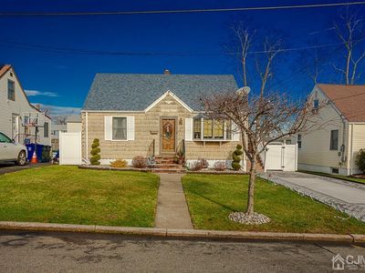 28 George St, Avenel, NJ, 07001