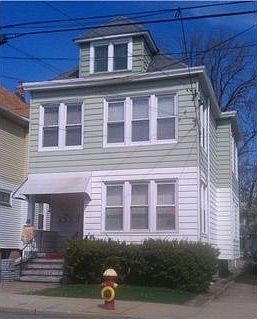 Building Photo 4
