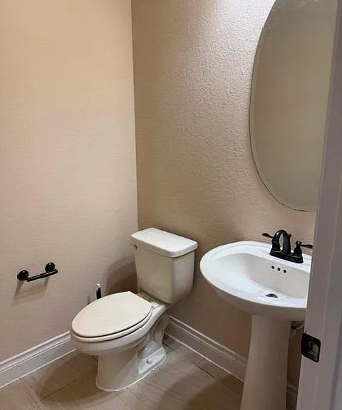 16923 Lumberton Dr — Photo 21