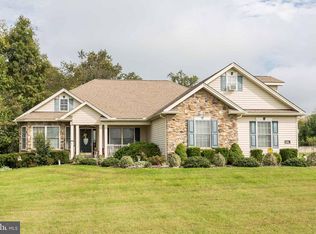 280 Amanda Dr, Littlestown, PA 17340