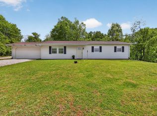 1012 W Acres Dr, Spencer, IN 47460