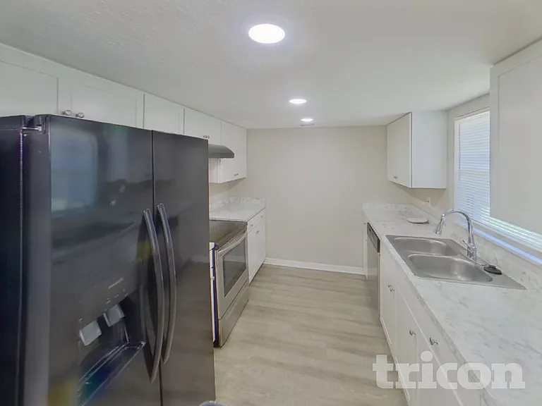 707 Climate Dr — Photo 6