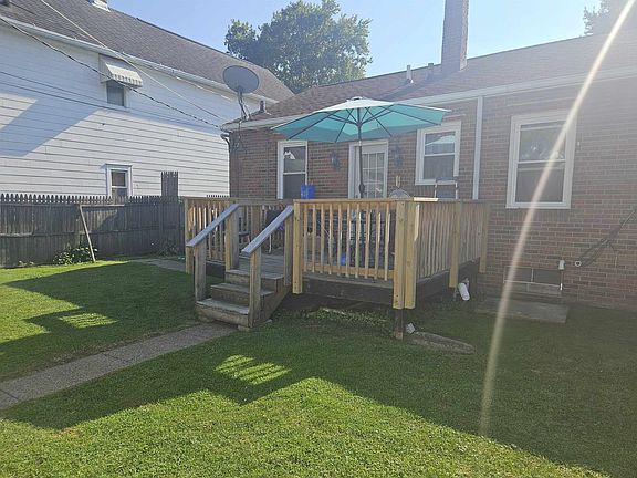 2nd image of 2710 Washington St