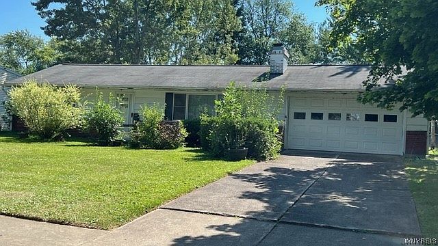 1st image of 51 Campus Dr W