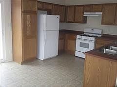 2nd image of 9901 Marlborough Ave SW