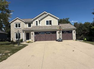 802 Bellingham Dr, Huntington, IN 46750