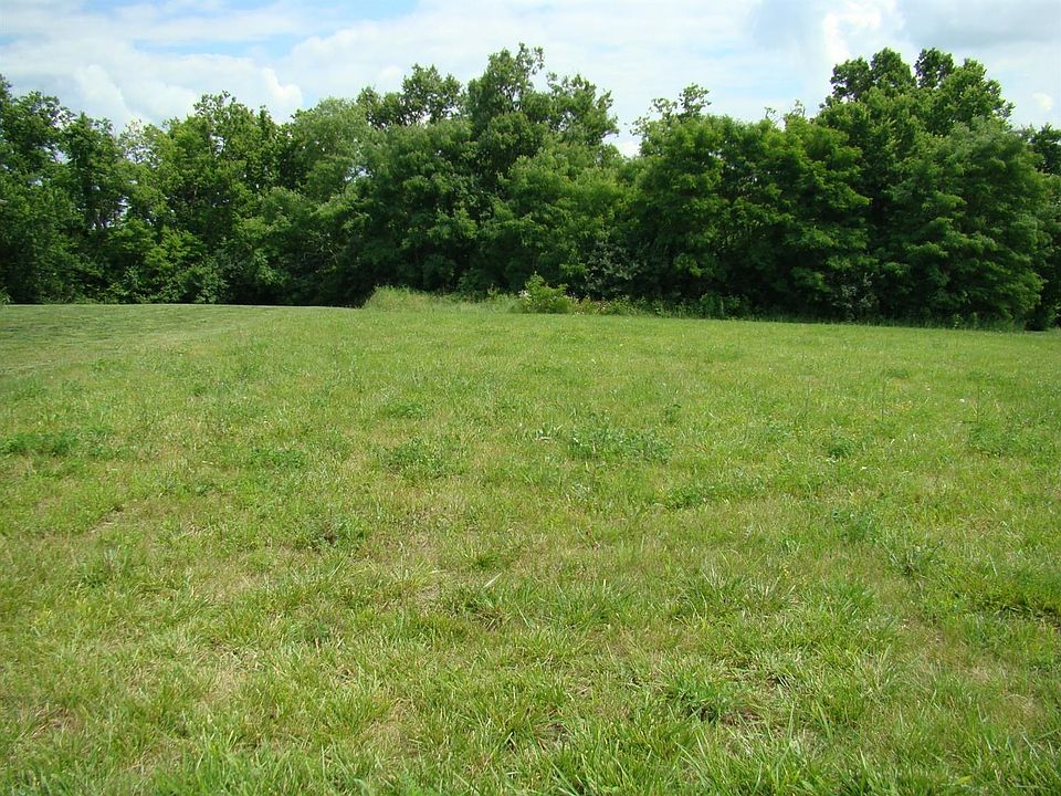 1st image of 117 Seven Oaks Dr