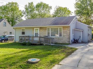 1335 Amos Ave Des Moines Ia 50315 Mls 592611 Zillow