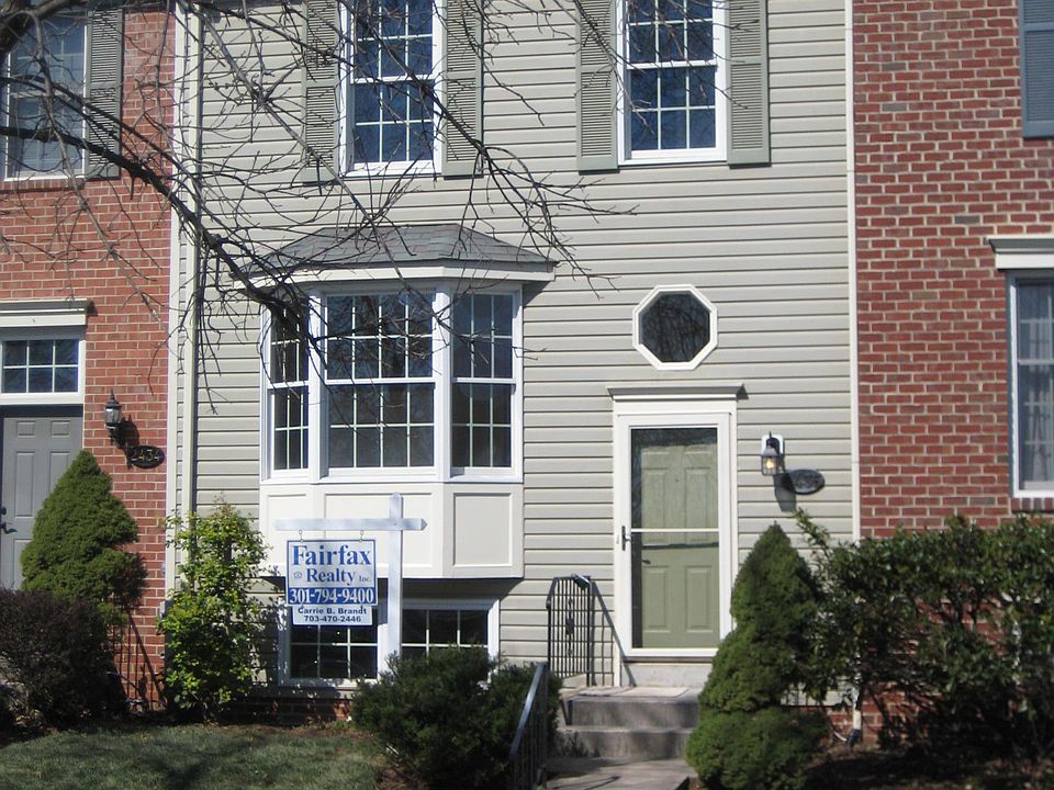 MOVE IN READY