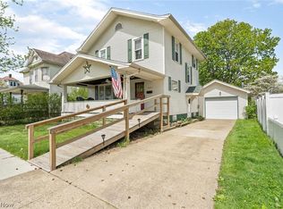 607 E 4th St, Dover, OH 44622