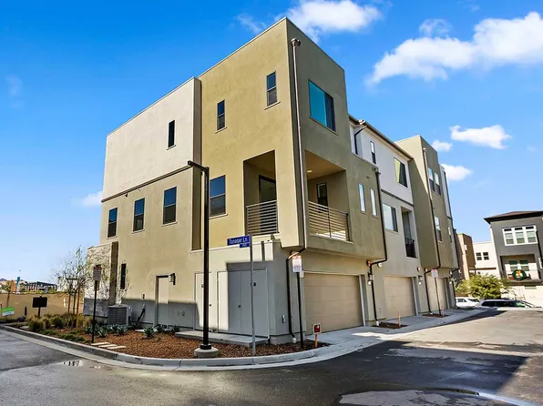 27051 Tanager Ln, Valencia, CA 91381