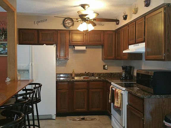 2nd image of 1512 Osage Ct