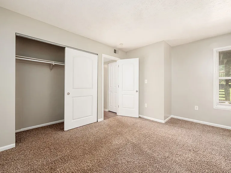Grandview Passage — Photo 15