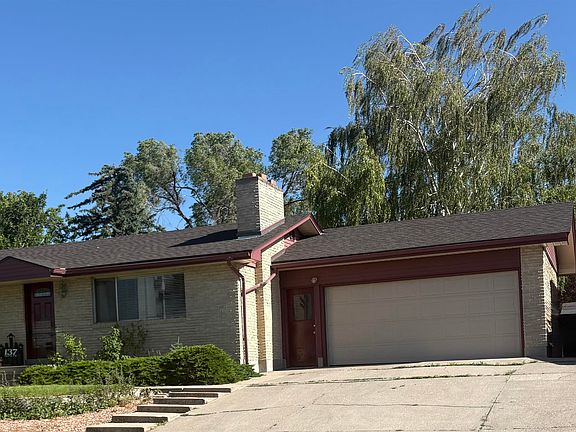 2nd image of 137 Mesa Dr