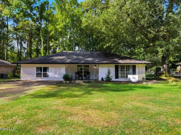 123 Woodgate Dr, Brandon, MS 39042