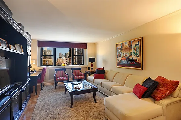 Sold by Corcoran | media 7