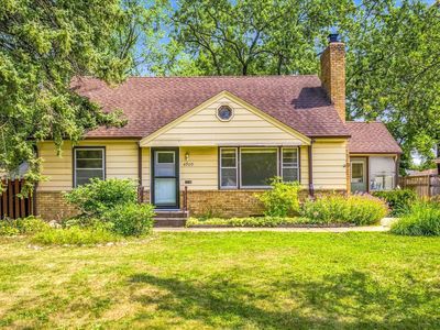 4909 W Upland Crst, Columbia Heights, MN, 55421