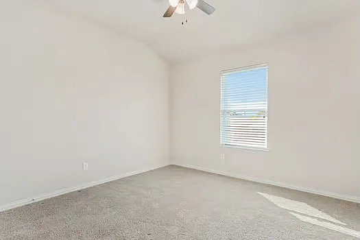 8727 Bigelow Dr — Photo 14